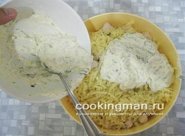 салат з ананасами та куркою