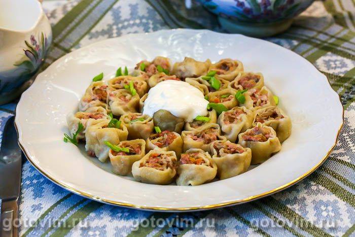 Ліниві пельмені з м'ясом і грибами. Фотографія рецепта