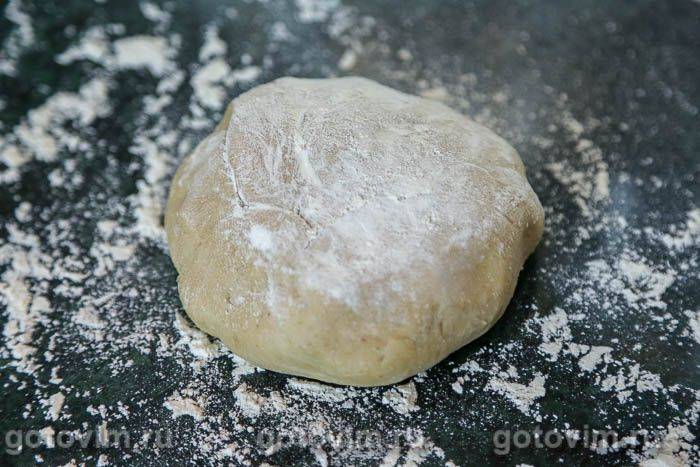 Ледачі пельмені з м'ясом і грибами