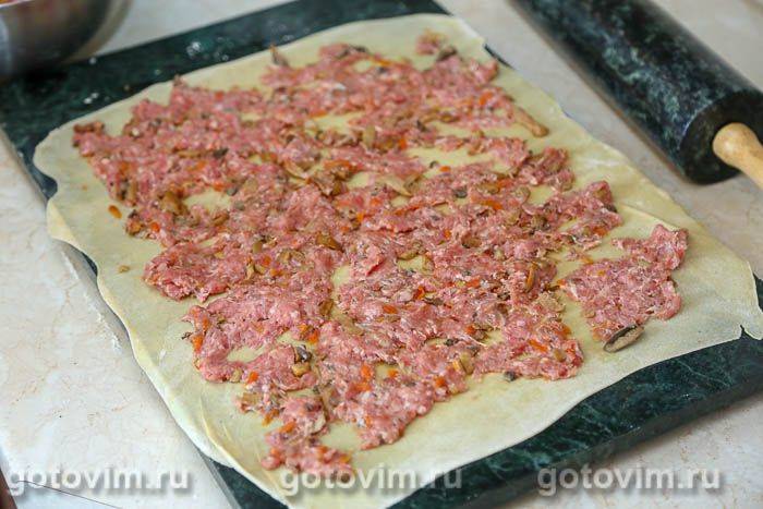 Ліниві пельмені з м'ясом і грибами