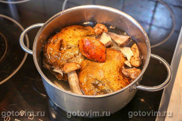 Пельмені з лісовими грибами
