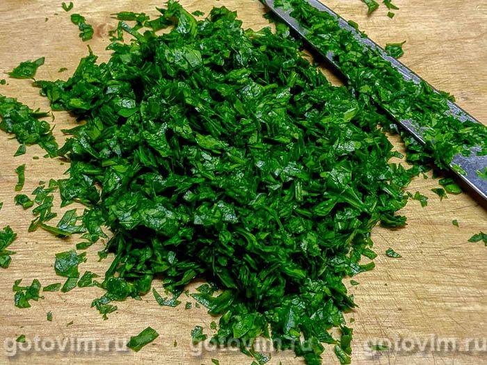 Кльоцки зі шпинату з часниковим соусом
